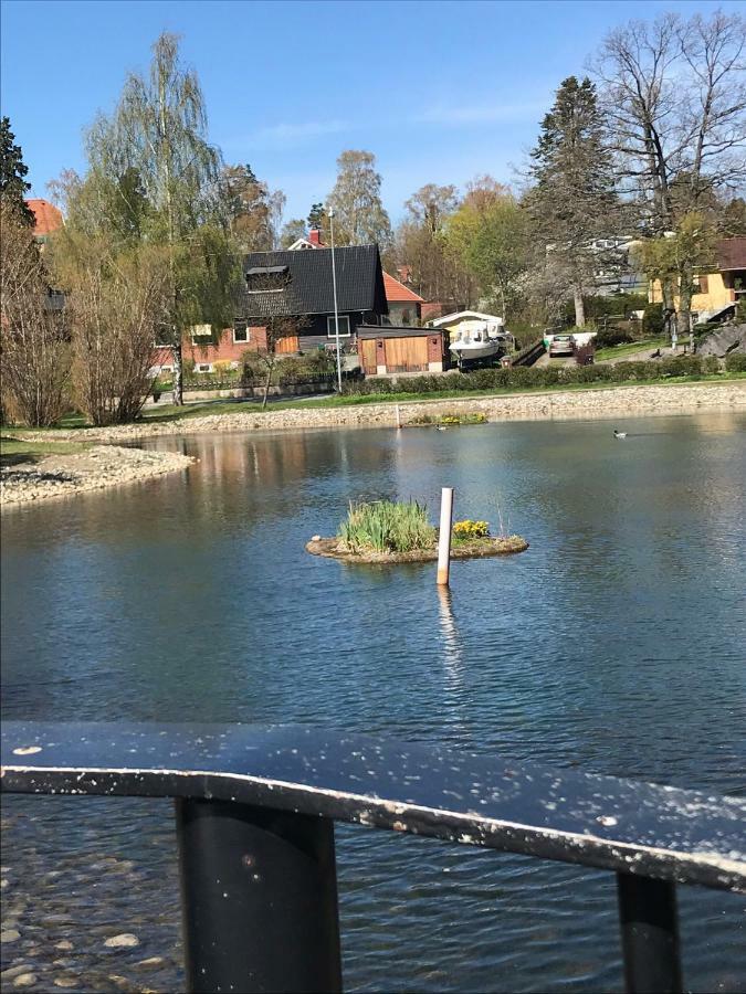 Lagenhet I Villa Pa Fornudden Tyreso Экстерьер фото